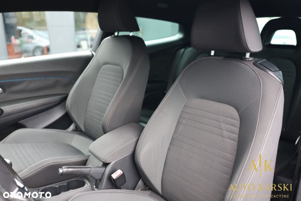 Volkswagen Scirocco - 28