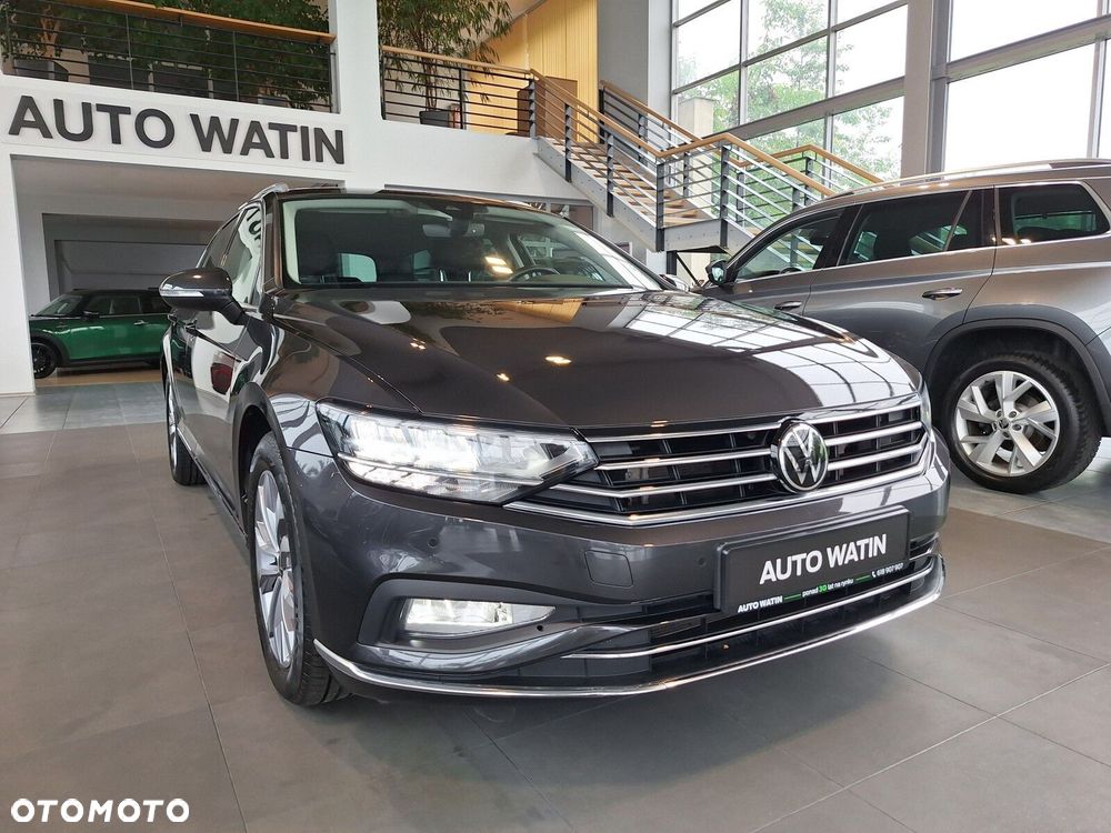 Volkswagen Passat Variant 2.0 TDI 4Mot Elegance DSG - 3