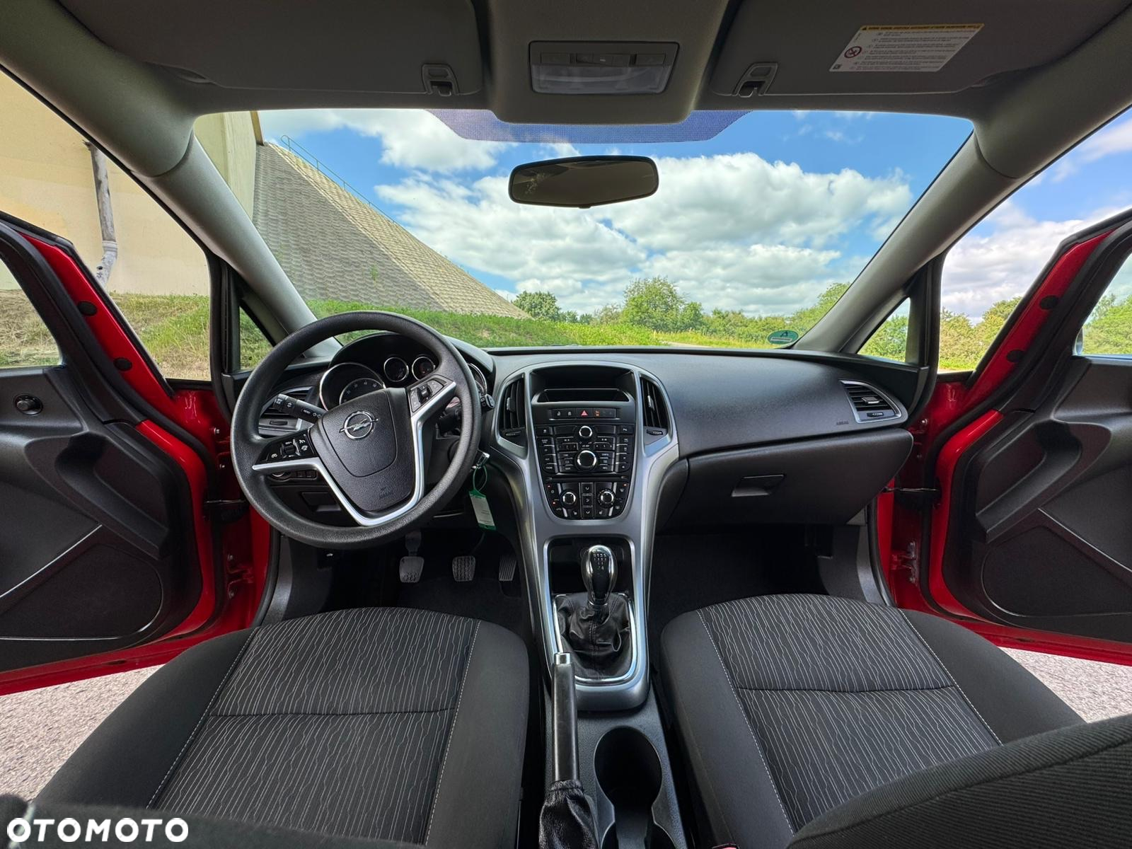 Opel Astra 1.6 Sports Tourer Innovation - 8