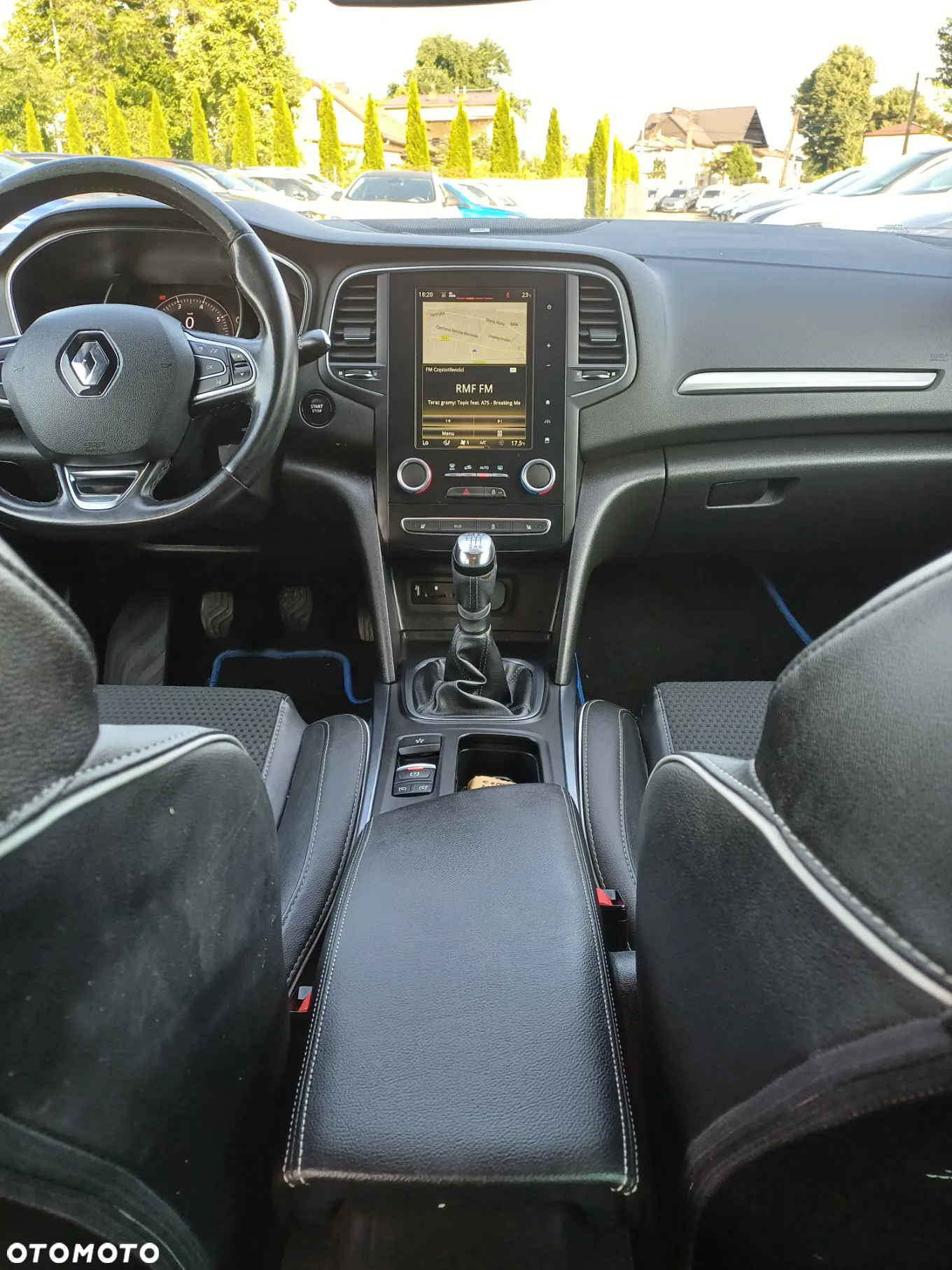 Renault Megane Grandtour ENERGY TCe 130 BOSE EDITION - 20
