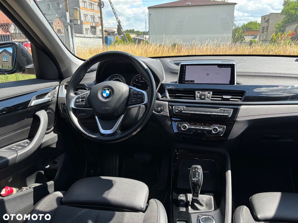 BMW X1 sDrive18i Sport Line - 27