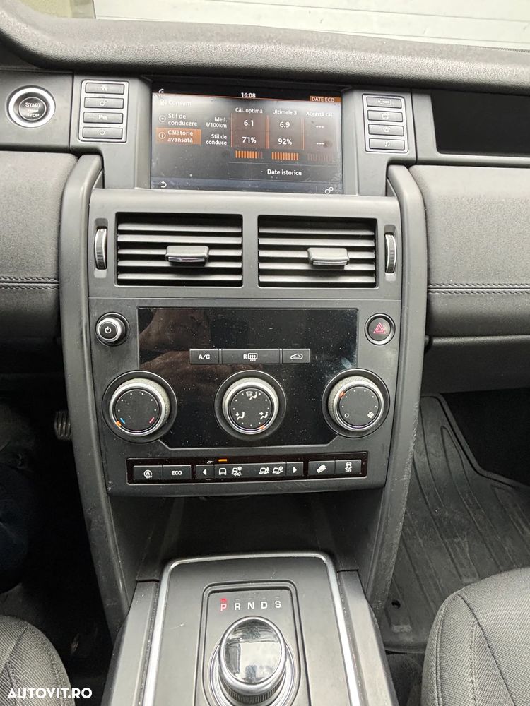 Land Rover Discovery Sport - 10