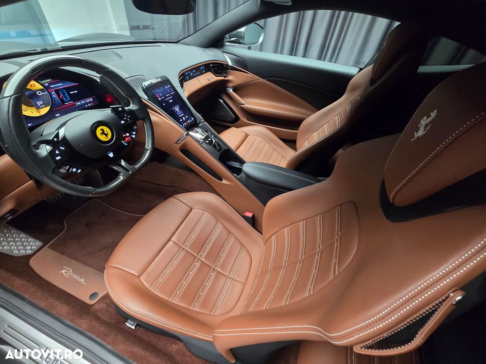 Ferrari Roma - 13