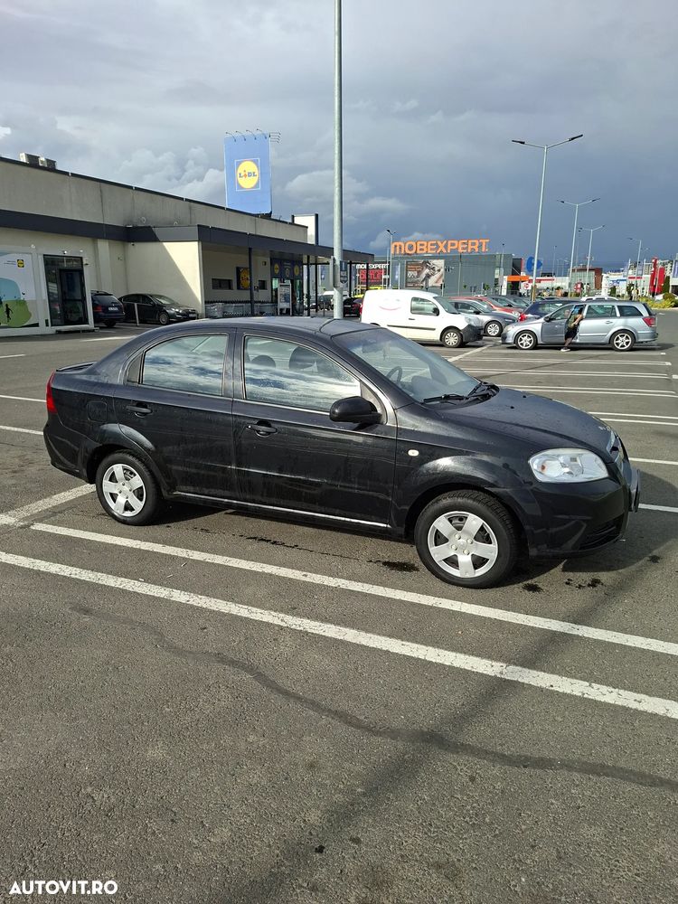 Chevrolet Aveo 1.2i BASE 52 - 2