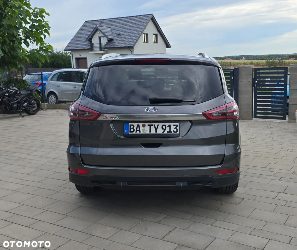 Ford S-Max 2.0 EcoBlue Titanium - 12
