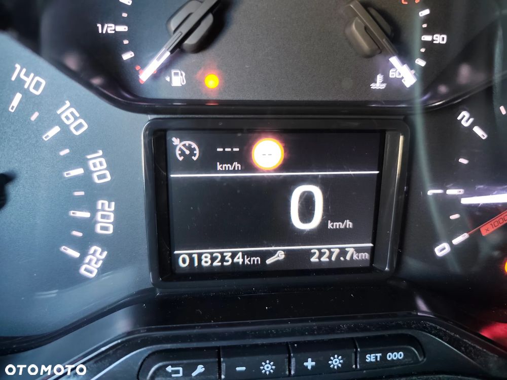 Toyota Proace City Verso Long 1.2 D-4T Family - 9