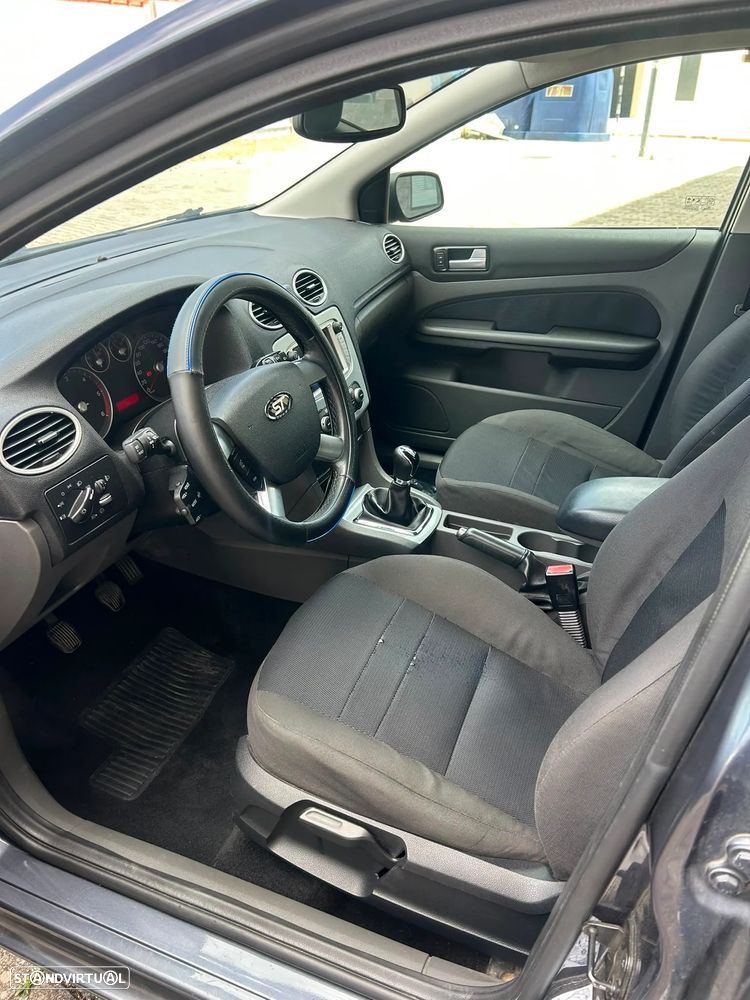 Ford Focus 1.6 TDCi Sport - 5