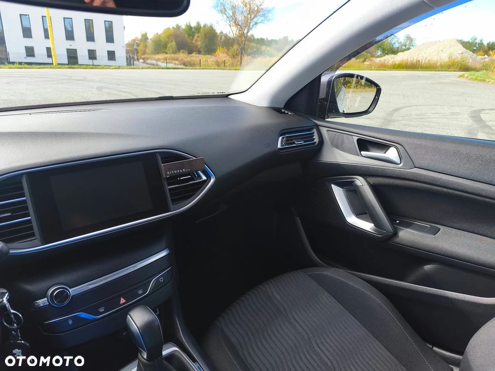 Peugeot 308 1.2 PureTech Active S&S - 6