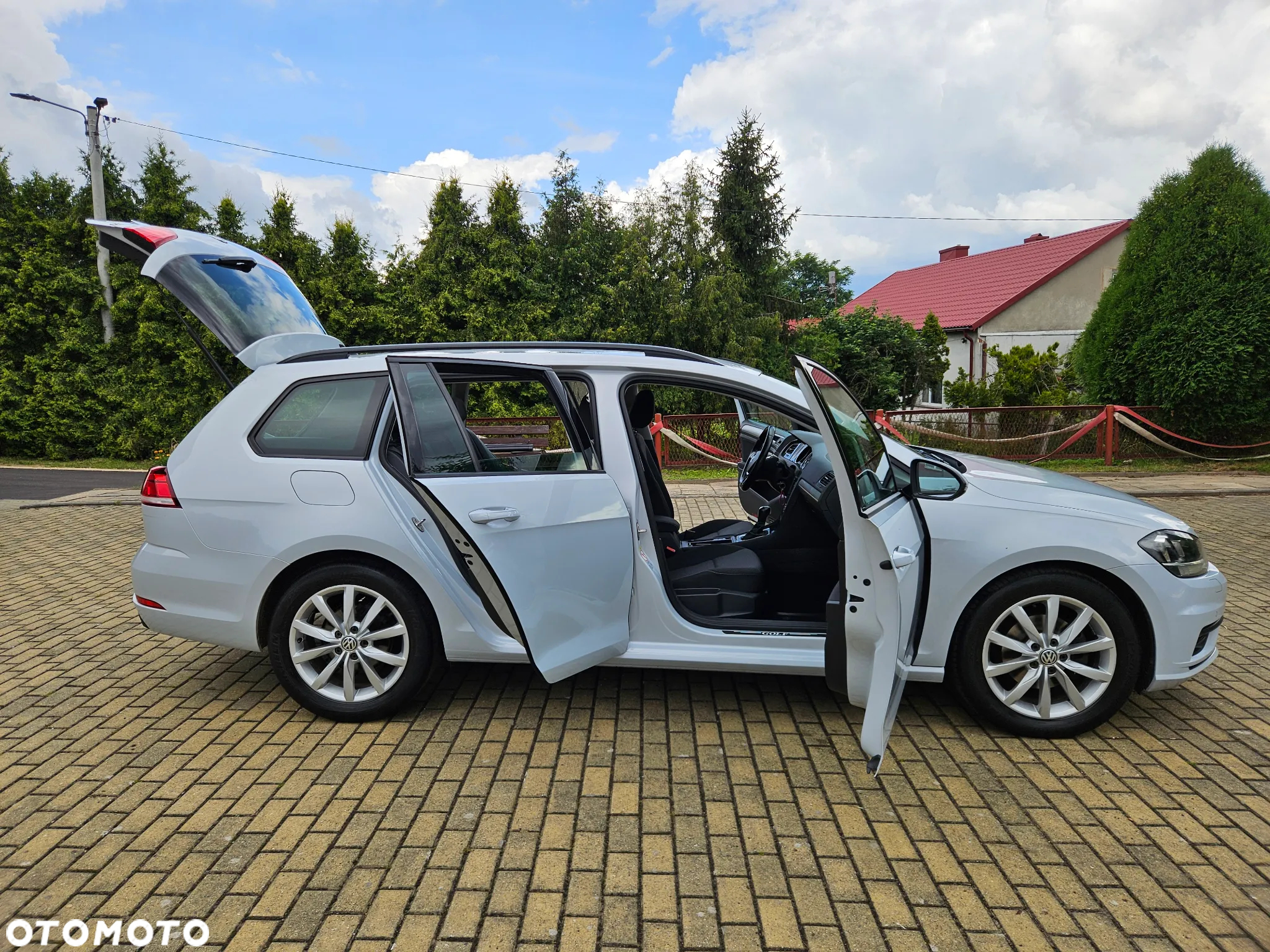 Volkswagen Golf VII 1.6 TDI BMT Comfortline DSG - 35