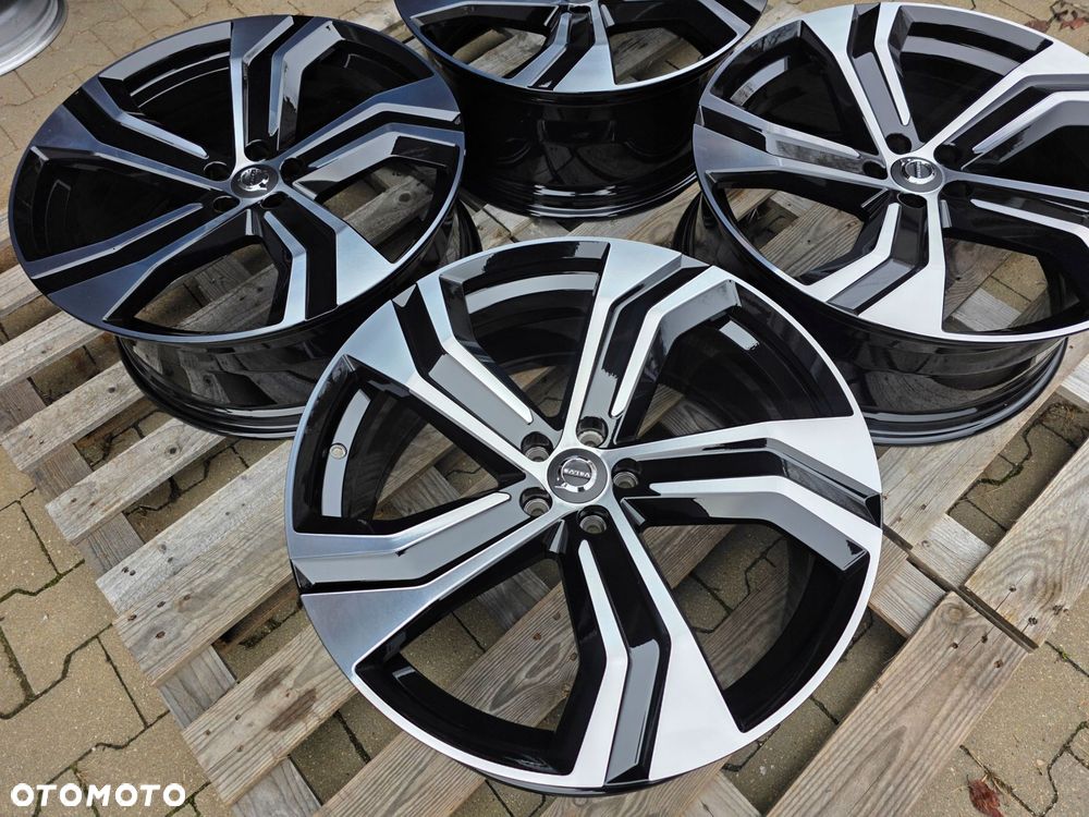 felgi aluminiowe volvo oe xc90 ii 9.0" x 22" 5x108 et 38,5 32209412 - 4