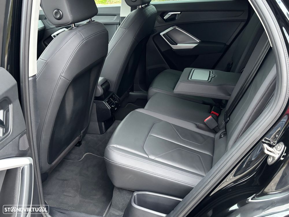 Audi Q3 Sportback 35 TDI S tronic S line - 11