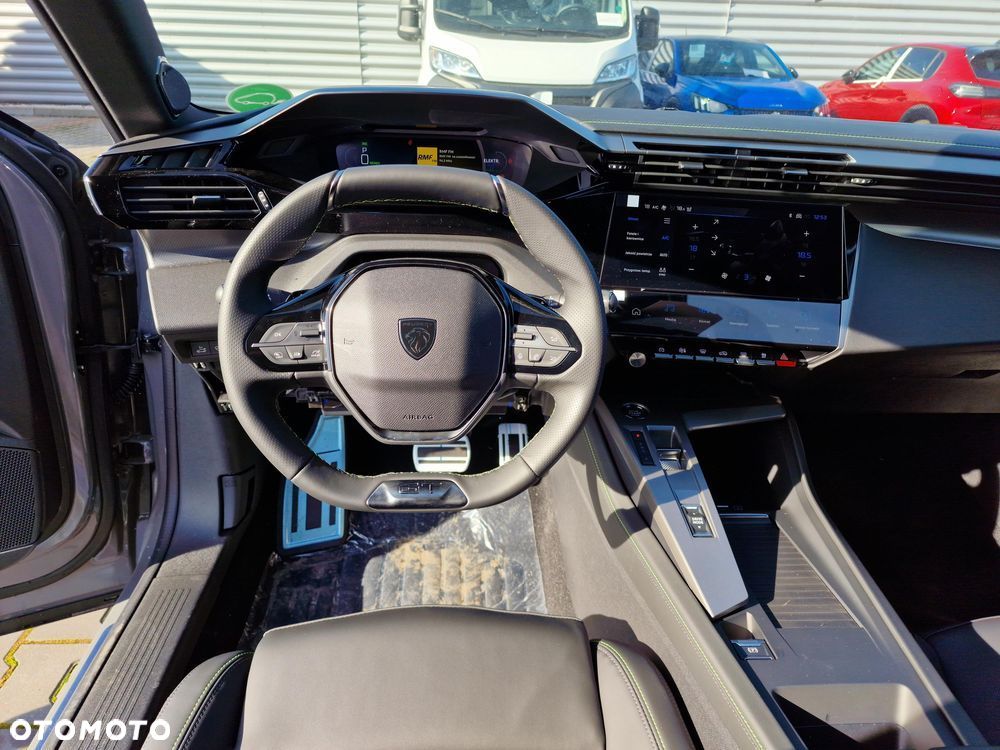 Peugeot 408 1.2 PureTech mHEV GT S&S e-DSC6 - 13