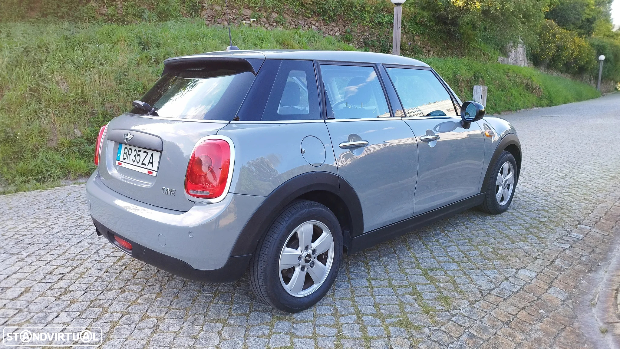 MINI 5 Portas One - 3
