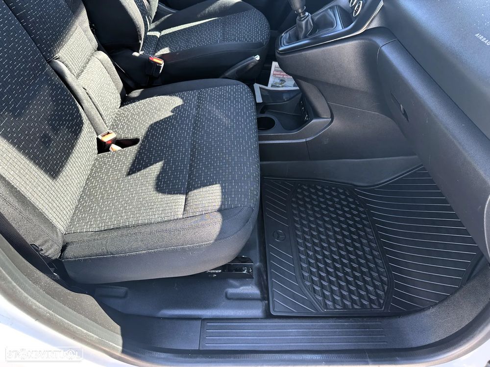 Mercedes-Benz CITAN 110 CDI 3 LUGARES IVA DEDUTIVEL - 33