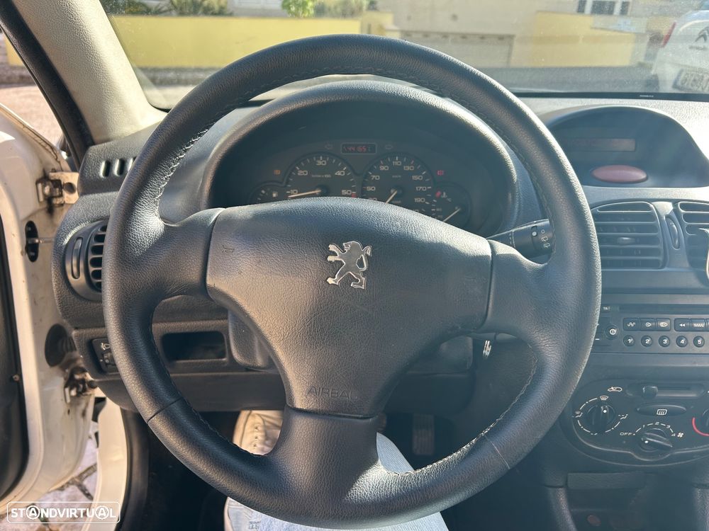 Peugeot 206 1.4 HDi XR - 8