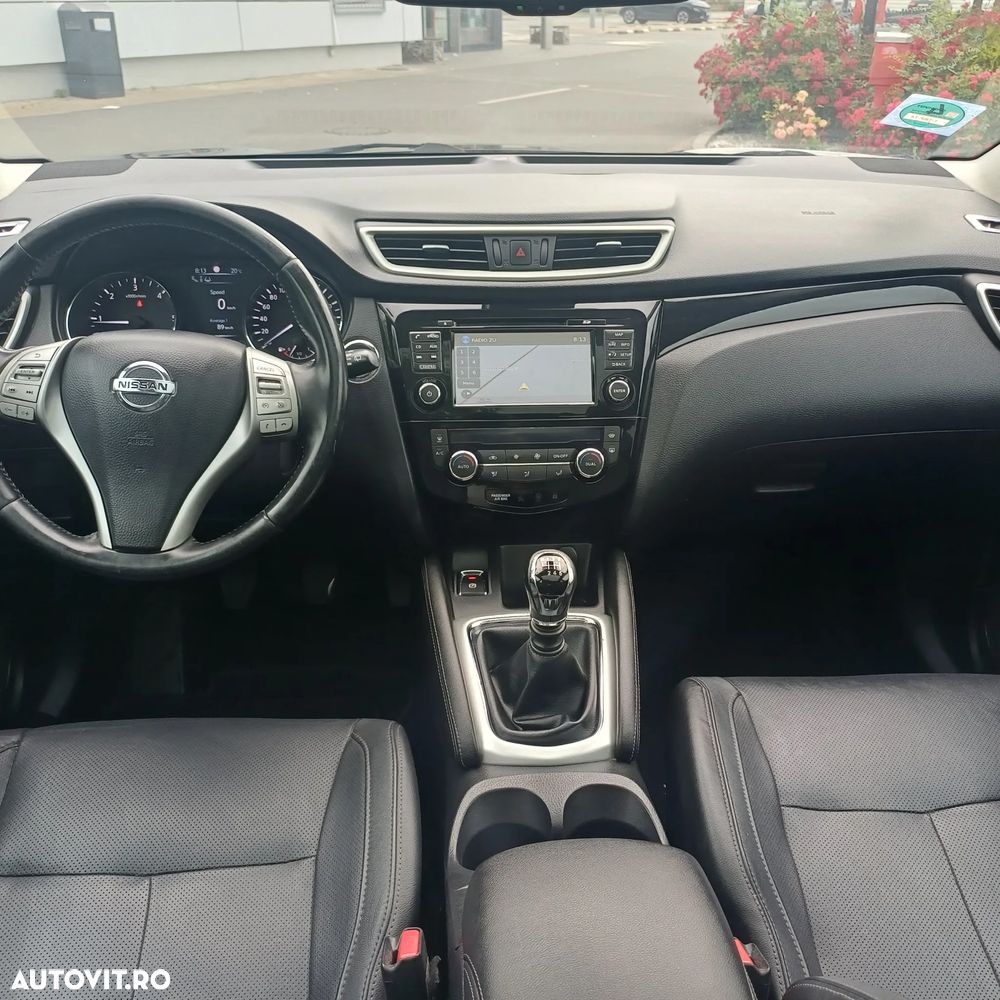 Nissan Qashqai 1.5 DCI Start/Stop Tekna - 6
