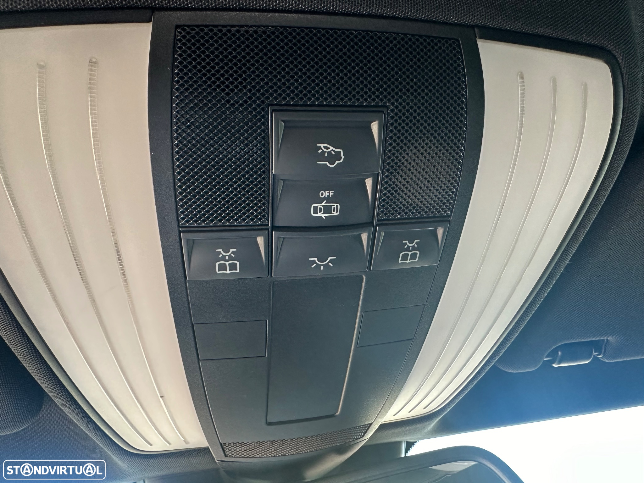 Mercedes-Benz CLS 350 CDi BlueEfficiency - 30