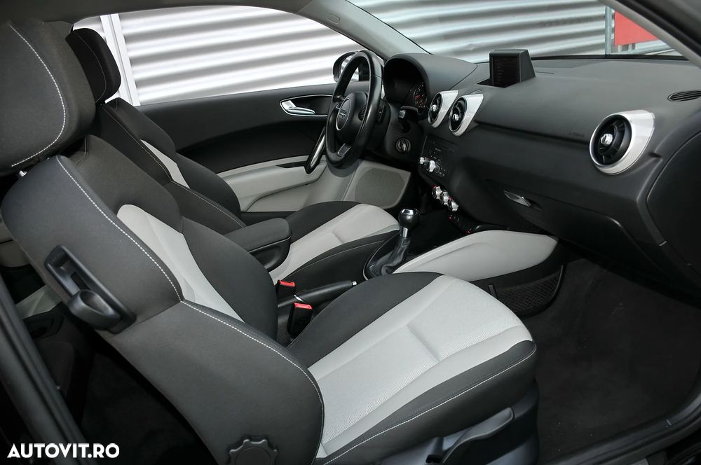 Audi A1 1.4 TFSI S tronic S line edition - 12