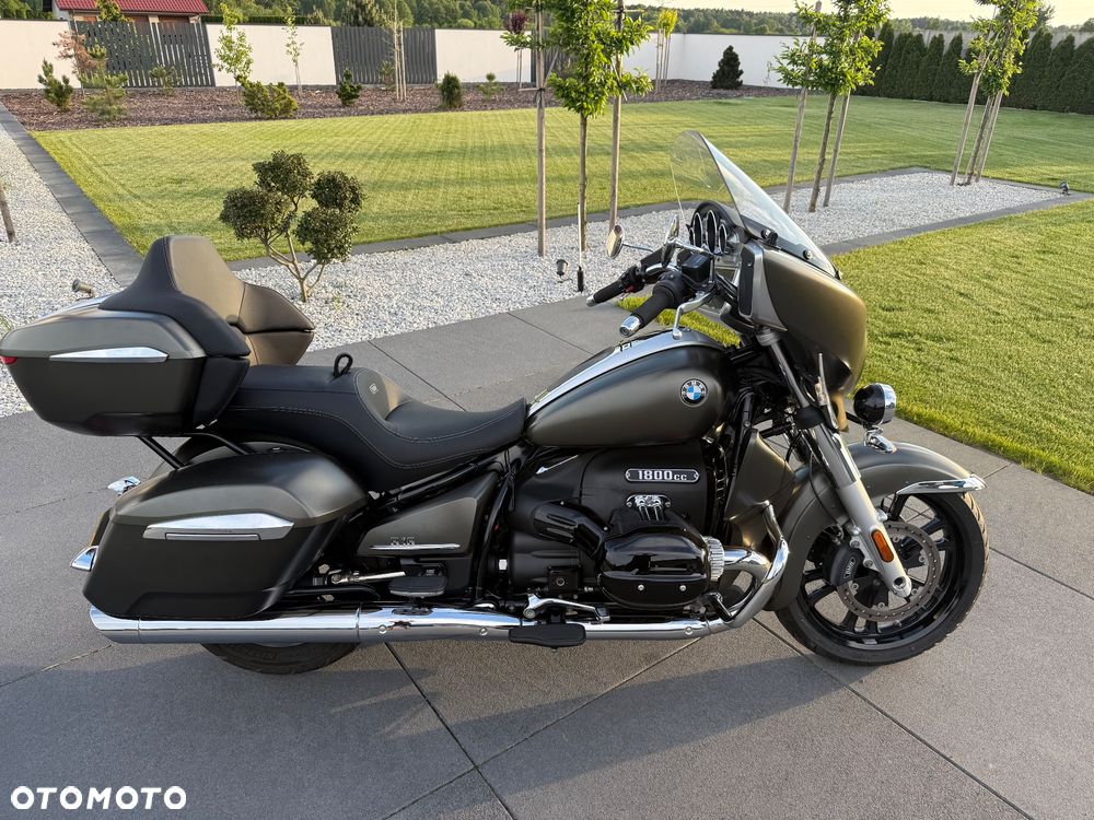 BMW R - 1