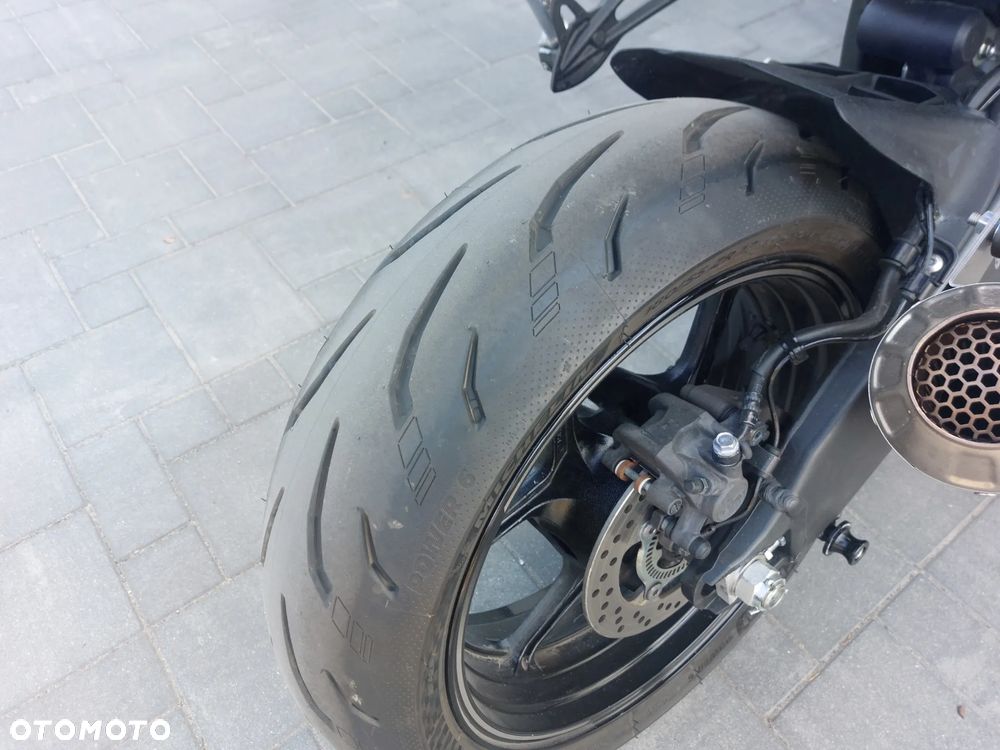 Kawasaki Ninja - 6