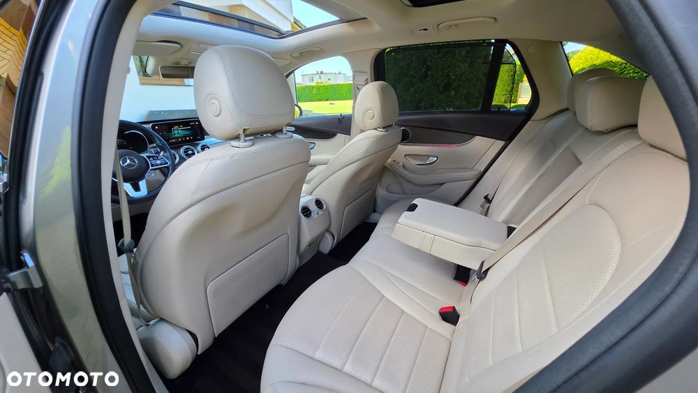 Mercedes-Benz GLC 220 d 4-Matic - 27