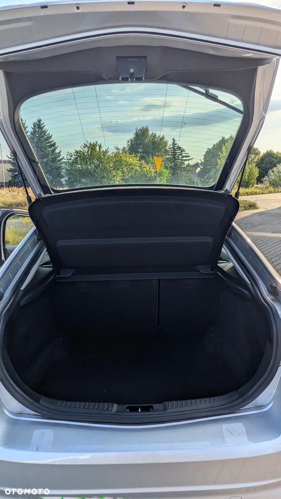 Ford Mondeo 2.0 TDCi Ghia - 17