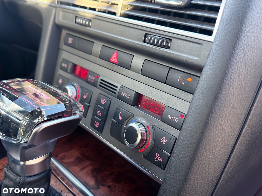 Audi A6 Avant 3.0 TDI tiptronic quattro - 13