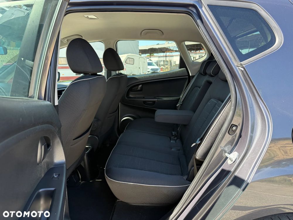 Kia Venga 1.4 CVVT Dream Team Edition - 5