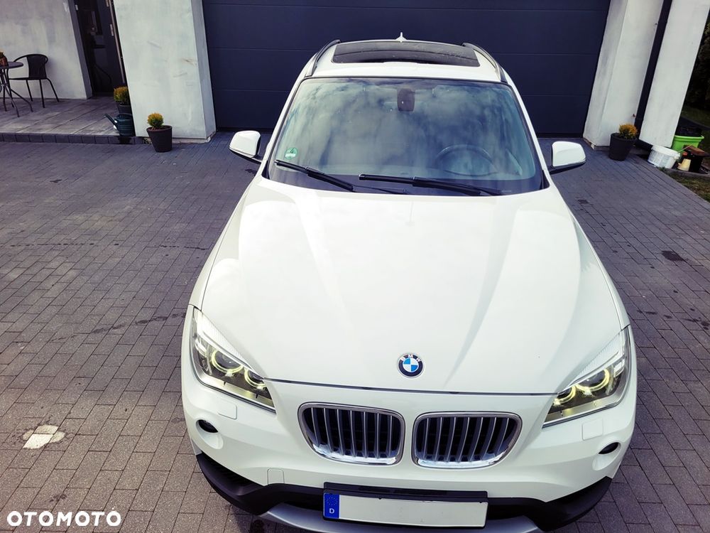 BMW X1 xDrive20d - 9