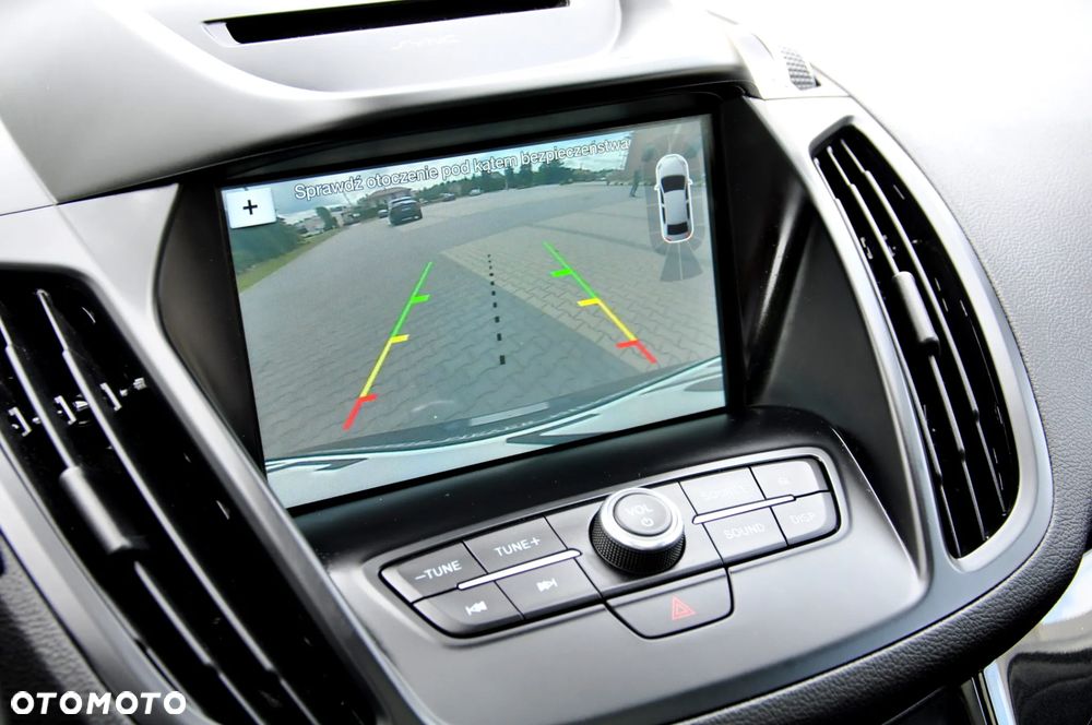 Ford Kuga 1.5 EcoBoost FWD ST-Line ASS MMT6 - 36