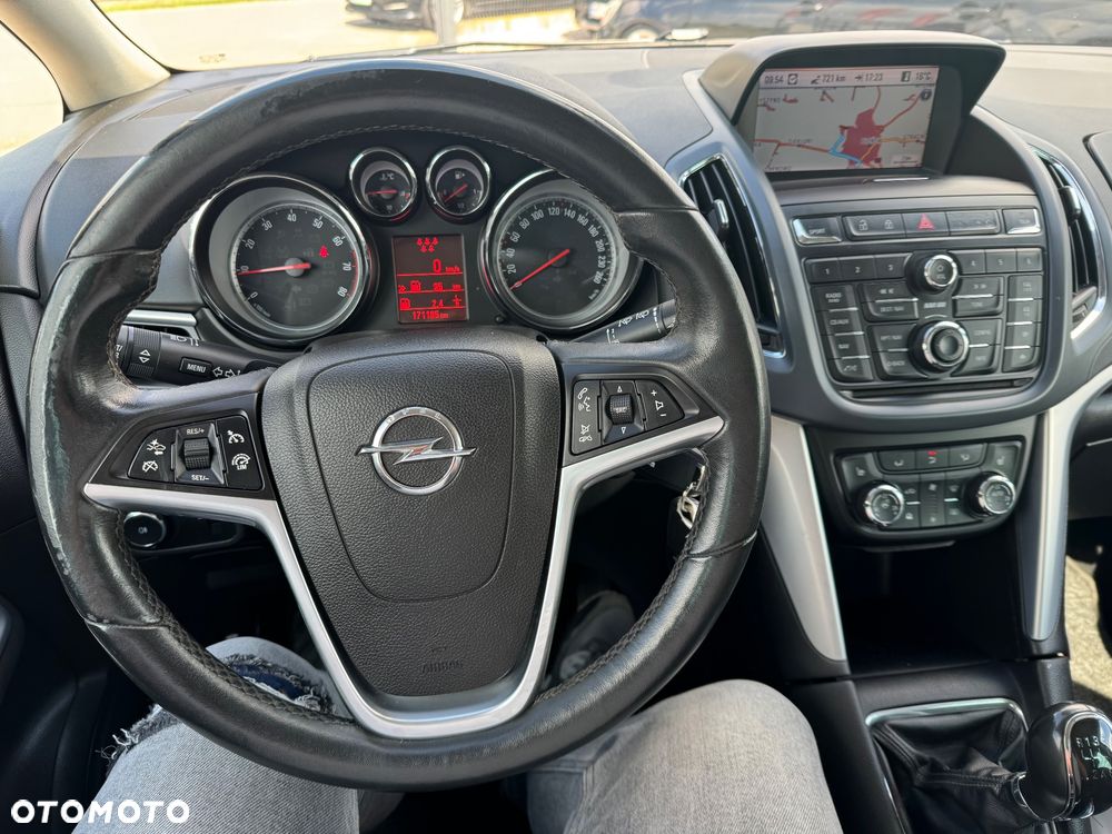 Opel Zafira - 20