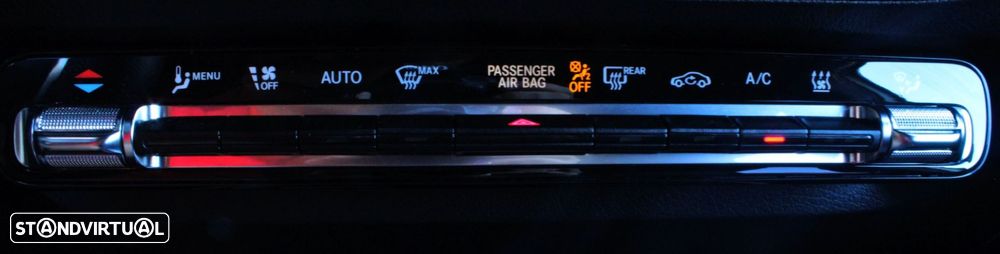 Mercedes-Benz GLA 180 d AMG Line - 15