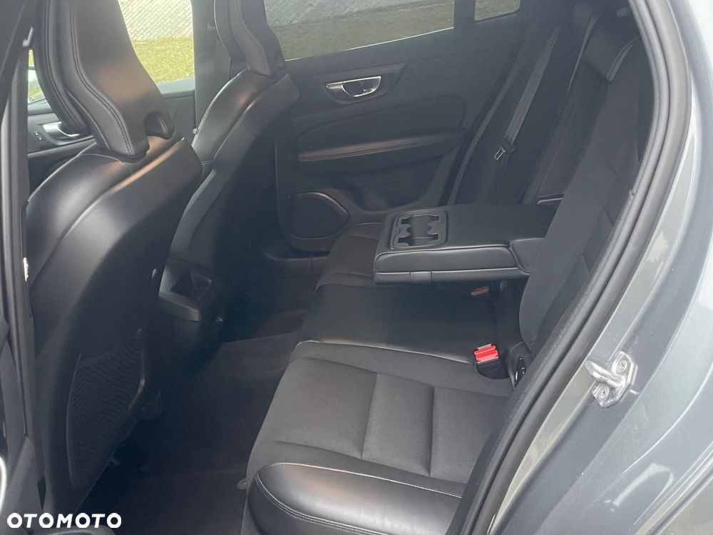 Volvo V60 D3 Geartronic Momentum - 13