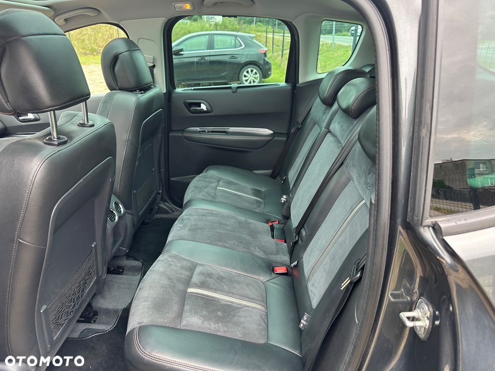 Peugeot 3008 PureTech 130 Stop & Start GPF Allure Pack - 6