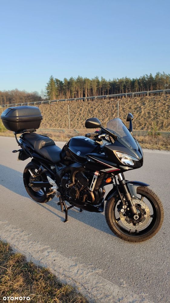 Yamaha FZ6 - 21