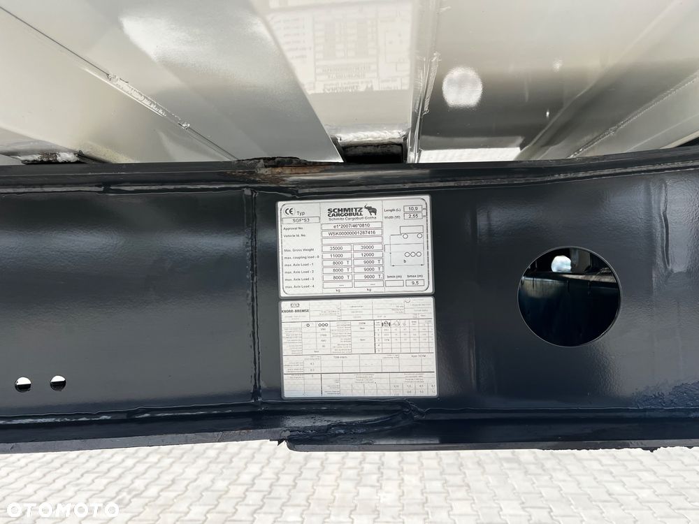 Schmitz Cargobull - 22