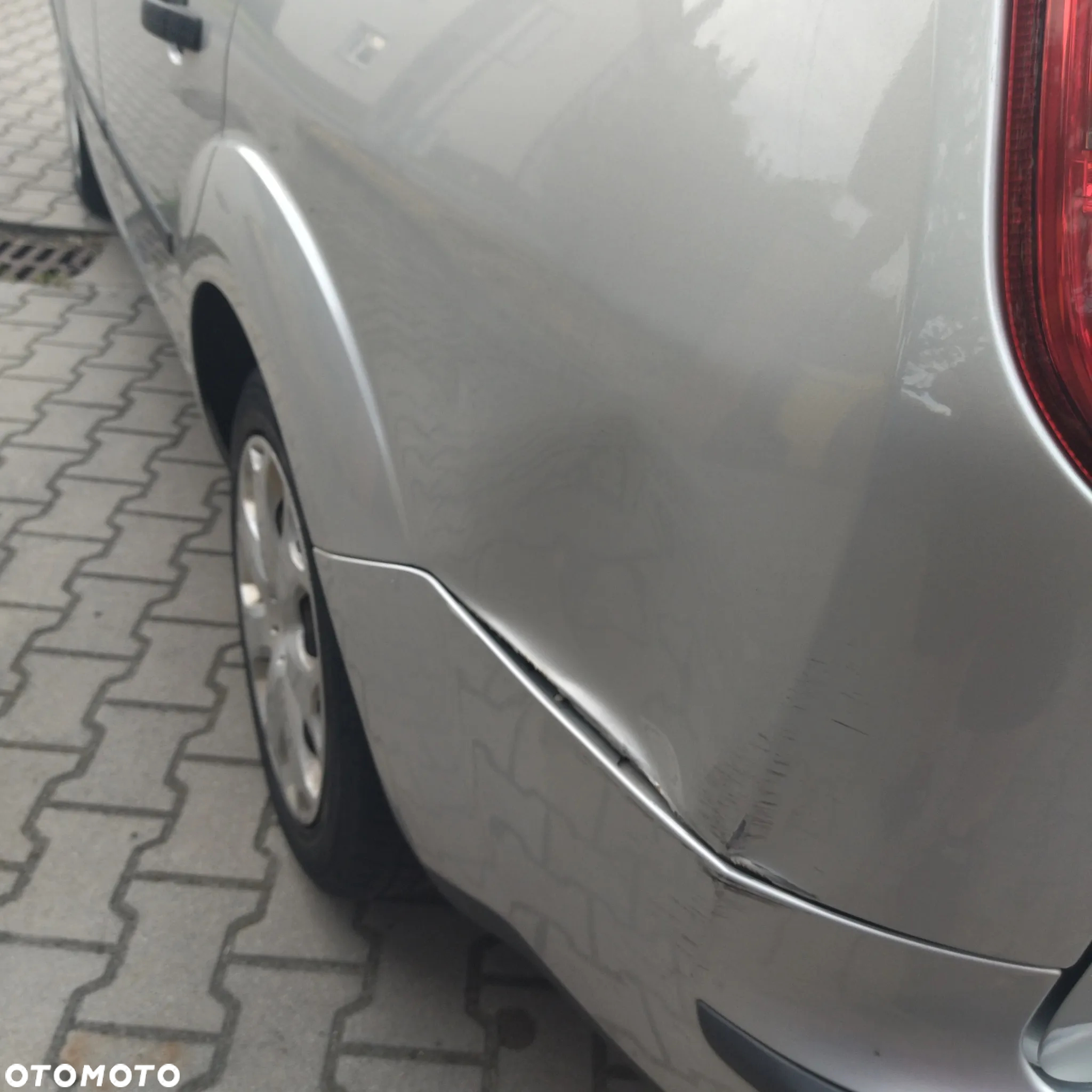 Ford Focus 1.8 TDCi Ambiente - 13