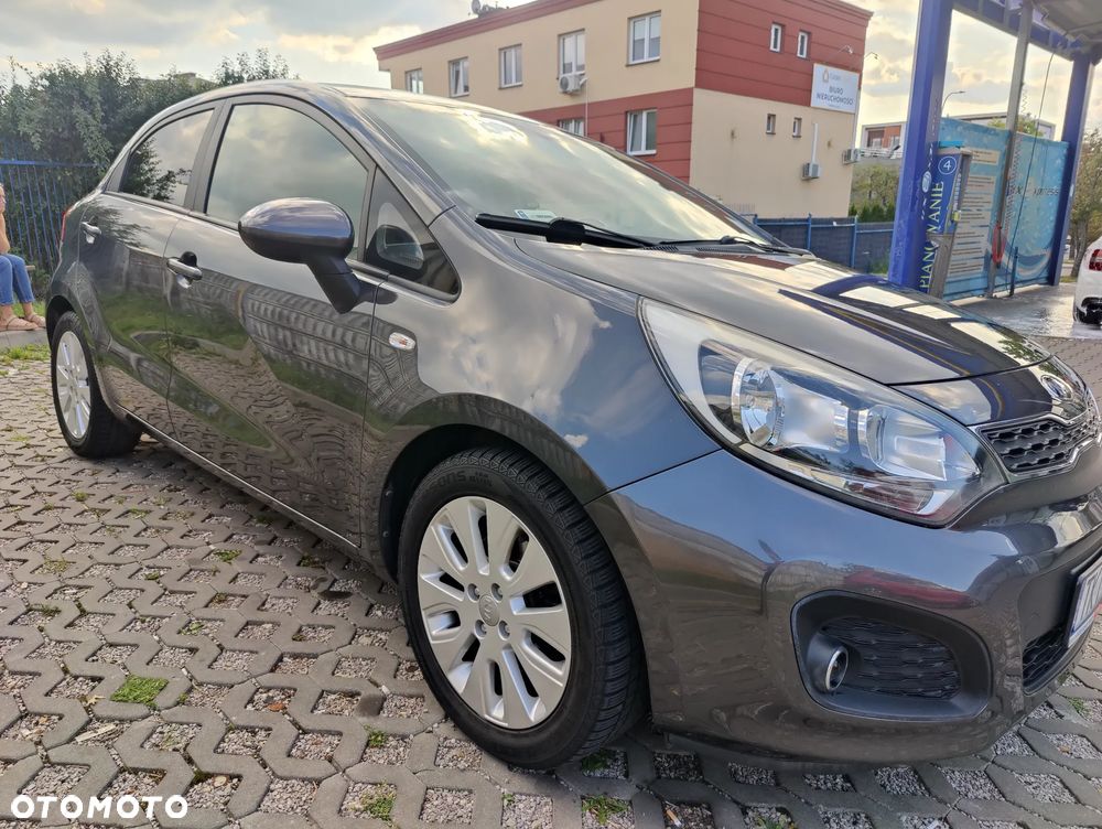 Kia Rio 1.2 M - 5