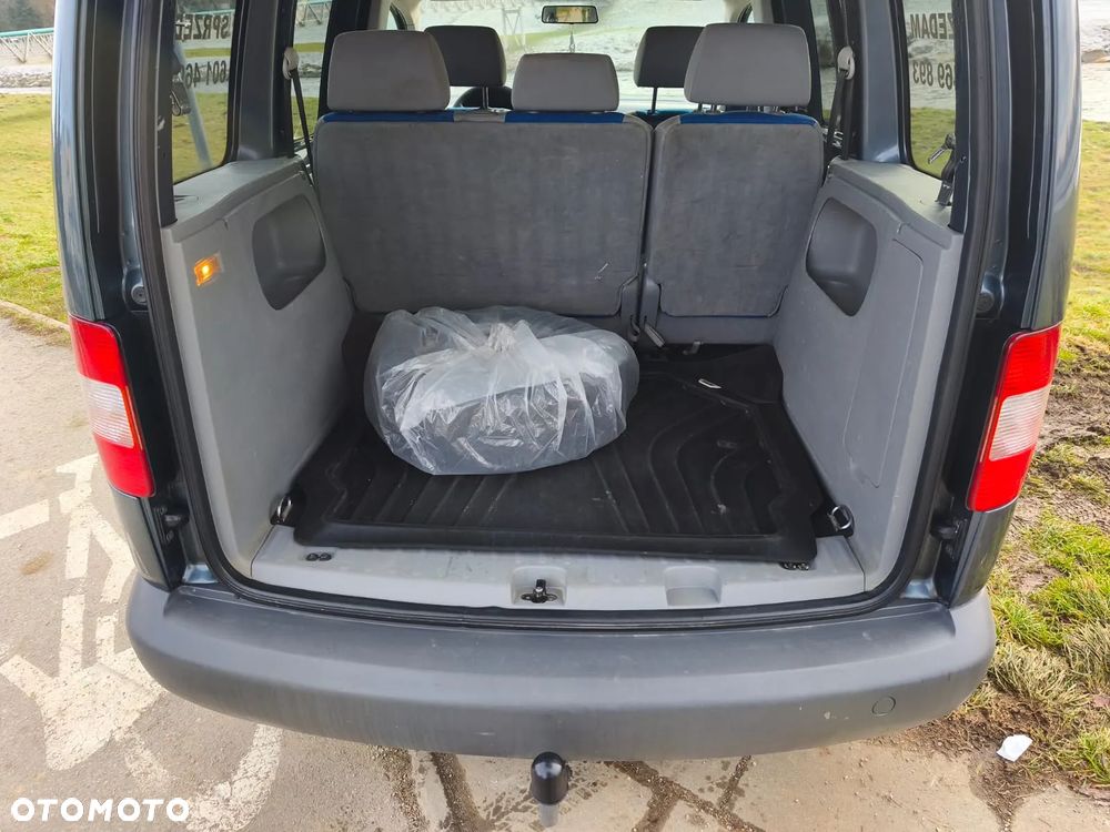 Volkswagen Caddy - 11