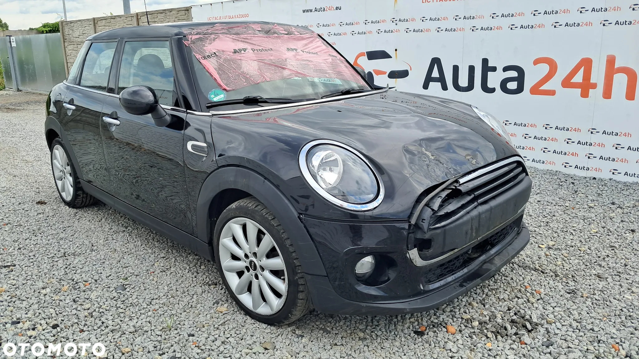 MINI ONE First - 5