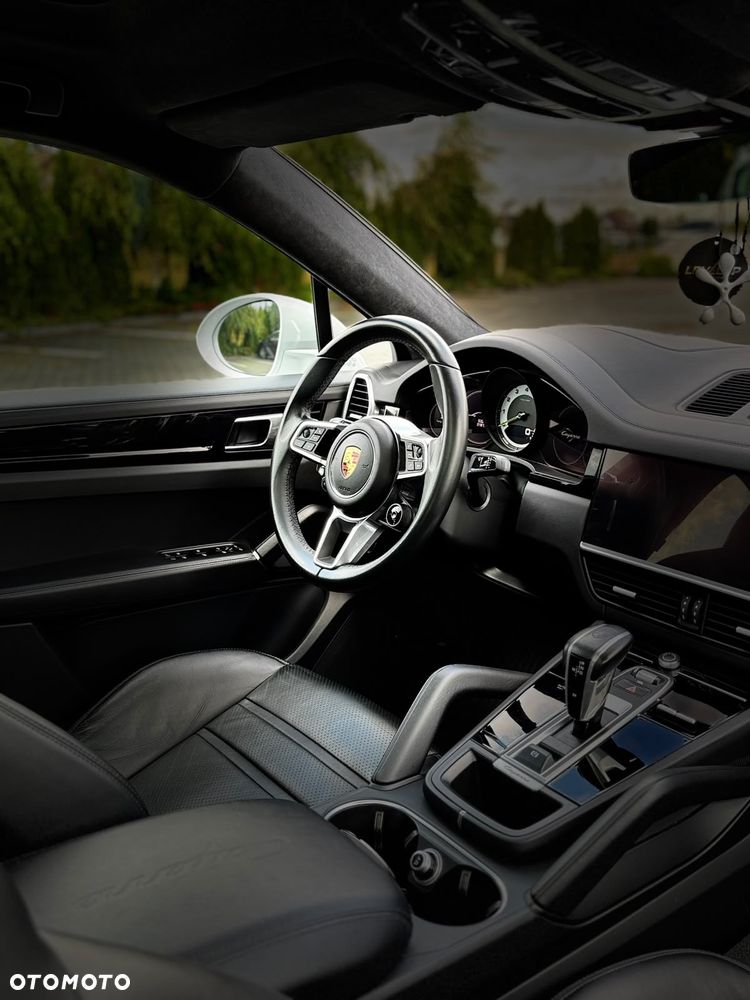 Porsche Cayenne Platinum Edition - 39