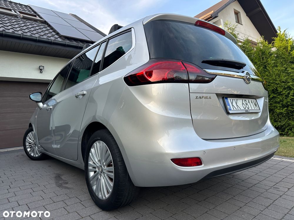 Opel Zafira 1.4 T Elite - 2