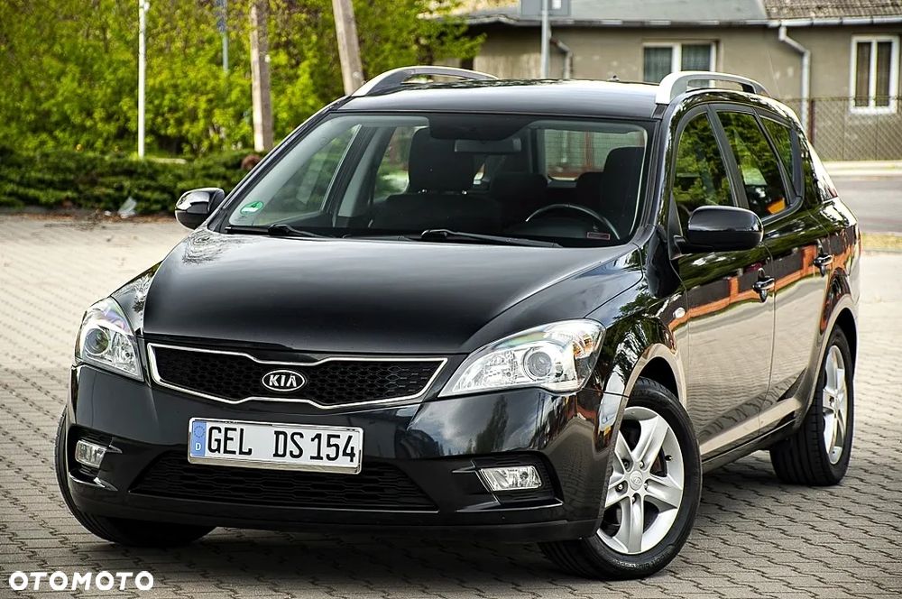 Kia Ceed 1.6 CVVT Dream-Team Edition - 6