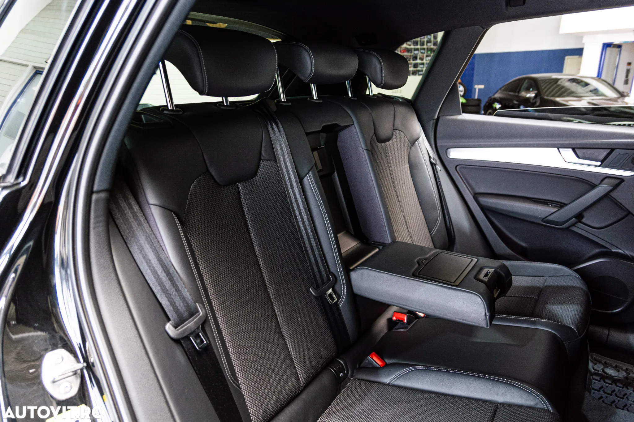 Audi Q5 2.0 40 TDI quattro S tronic Sport - 13