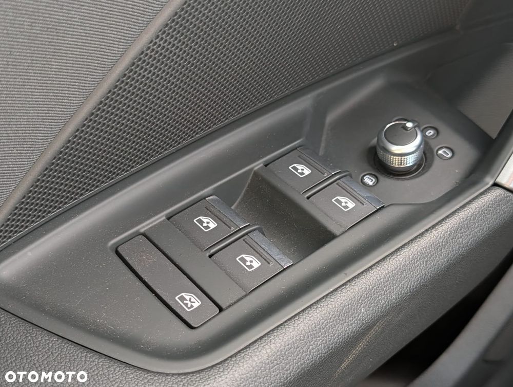 Audi A3 Sportback 35 TFSI mHEV S tronic - 16