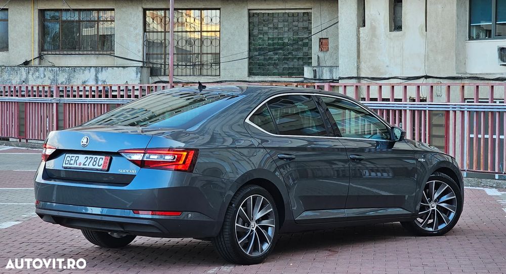 Skoda Superb 2.0 TDI DSG L&K - 2