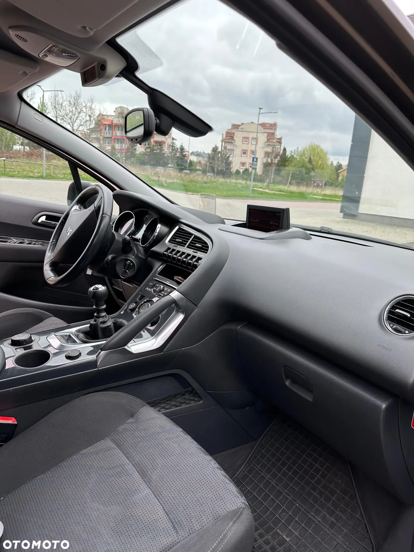 Peugeot 3008 1.6 Premium+ - 8
