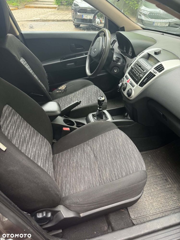 Kia Ceed 1.6 Crdi Comfort - 13