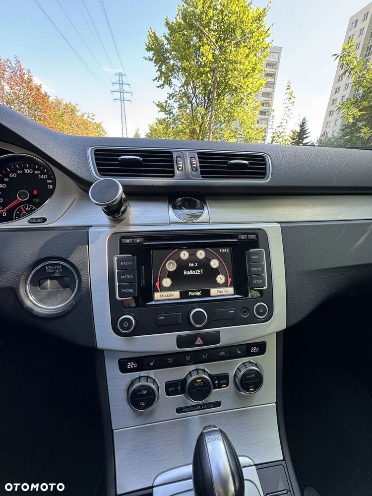 Volkswagen Passat 2.0 TDI Highline DSG - 17