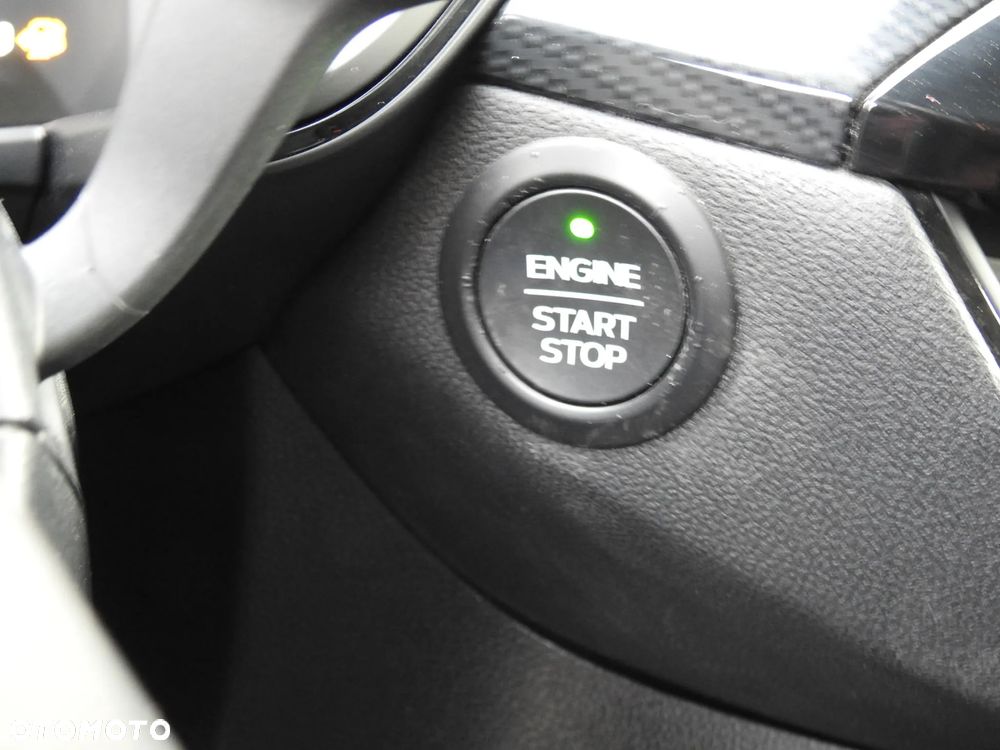 Ford Kuga 1.5 EcoBlue ST-LINE - 26